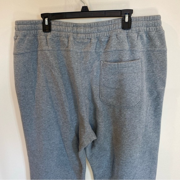 Abercrombie & Fitch Soft AF Essentials Mens Gray Sweatpants Xxl Raw Hem Cropped - Picture 7 of 7